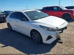 3KPF54AD2RE804731 2024 KIA FORTE