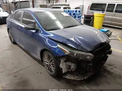 3KPF54AD2RE812389 2024 KIA FORTE