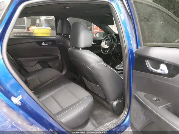 3KPF54AD2RE812389 2024 KIA FORTE - Image 8