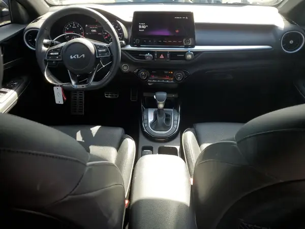 3KPF54AD2RE812604 2024 KIA FORTE - Image 8