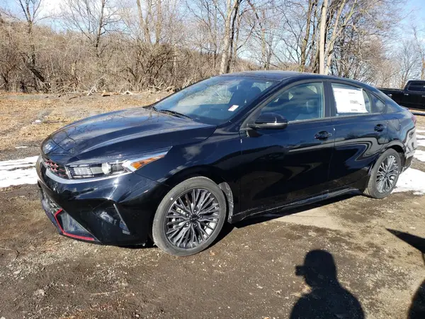 3KPF54AD2RE815244 2024 KIA FORTE - Image 1