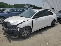3KPF54AD2RE816765 2024 KIA FORTE