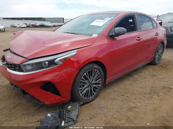3KPF54AD2RE824140 2024 KIA FORTE - Image 2