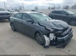 3KPF54AD2RE824784 2024 KIA FORTE