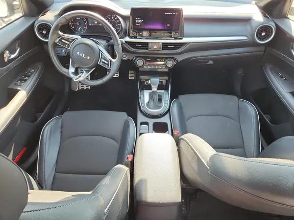 3KPF54AD2RE825322 2024 KIA FORTE - Image 8