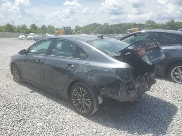 3KPF54AD2RE828138 2024 KIA FORTE - Image 2
