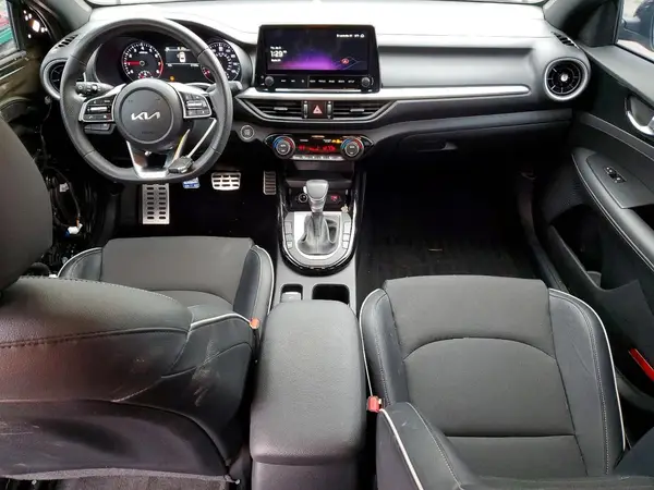 3KPF54AD2RE830097 2024 KIA FORTE - Image 8