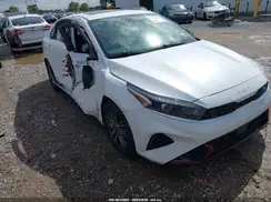 3KPF54AD2RE830889 2024 KIA FORTE