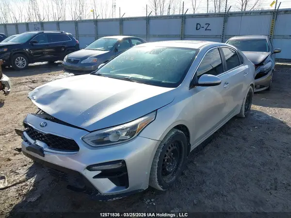 3KPF54AD3KE021696 2019 KIA FORTE - Image 2