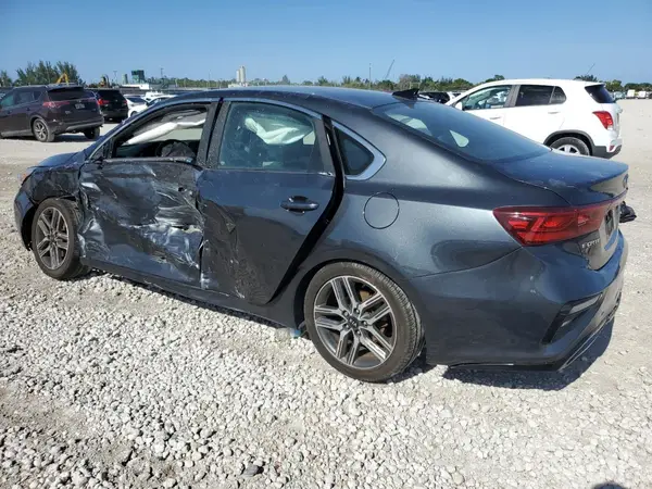 3KPF54AD3KE032911 2019 KIA FORTE - Image 2