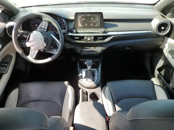3KPF54AD3KE032911 2019 KIA FORTE - Image 8