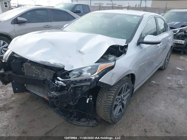 3KPF54AD3KE052091 2019 KIA FORTE - Image 2