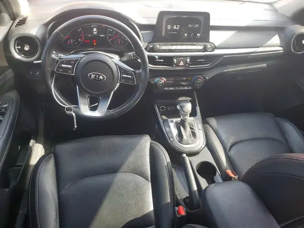 3KPF54AD3KE069067 2019 KIA FORTE - Image 8