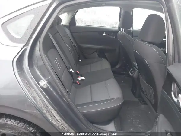 3KPF54AD3KE079291 2019 KIA FORTE - Image 8