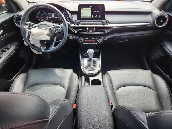 3KPF54AD3KE086192 2019 KIA FORTE - Image 8