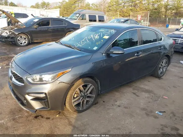 3KPF54AD3KE088461 2019 KIA FORTE - Image 2