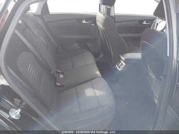 3KPF54AD3KE101578 2019 KIA FORTE - Image 8