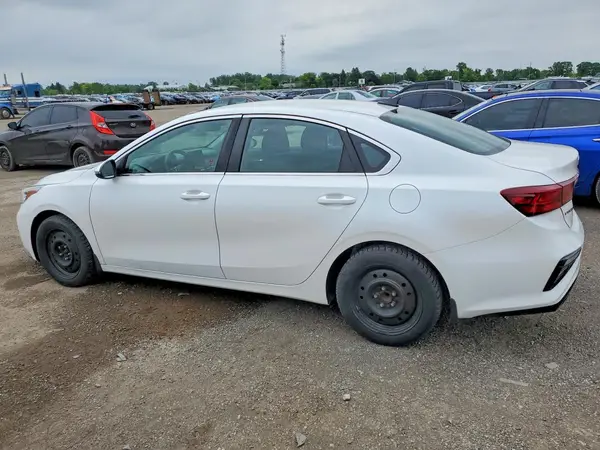 3KPF54AD3KE109924 2019 KIA FORTE - Image 2