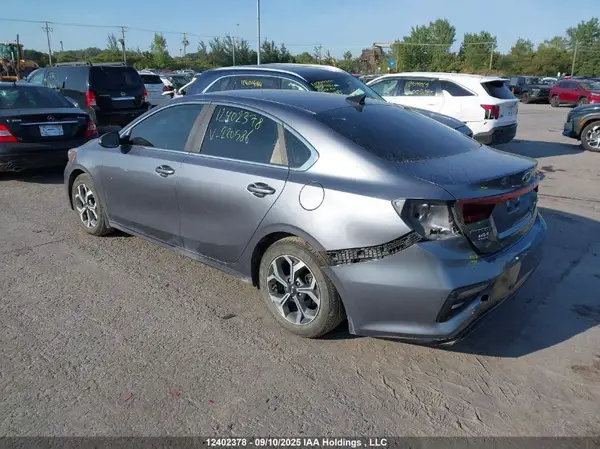 3KPF54AD3LE220586 2020 KIA FORTE - Image 2