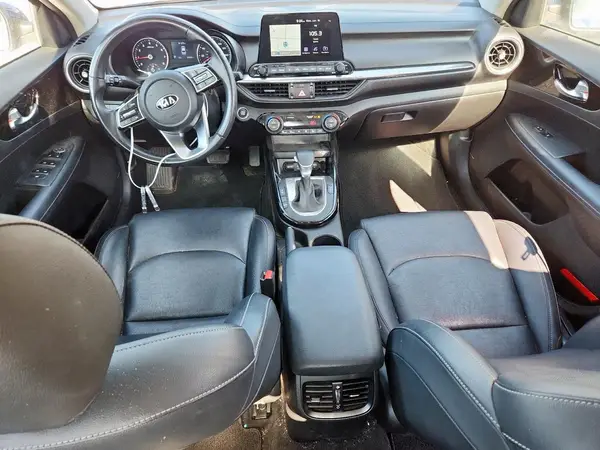 3KPF54AD3ME373888 2021 KIA FORTE - Image 8
