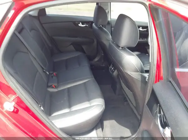 3KPF54AD3ME384468 2021 KIA FORTE - Image 8