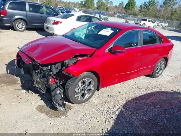 3KPF54AD3ME393140 2021 KIA FORTE - Image 2
