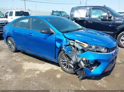 3KPF54AD3NE427790 2022 KIA FORTE