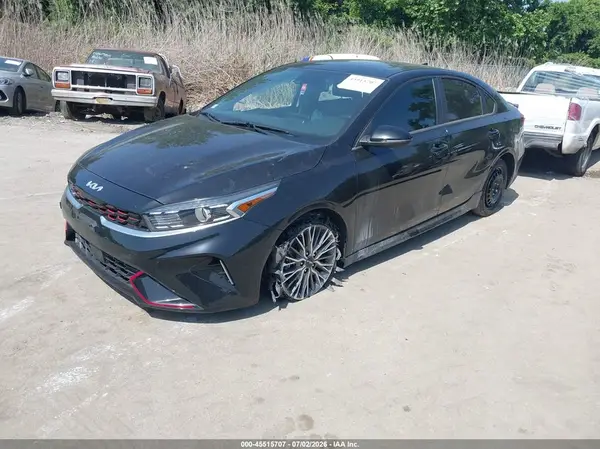 3KPF54AD3NE430852 2022 KIA FORTE - Image 2