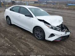 3KPF54AD3NE435341 2022 KIA FORTE