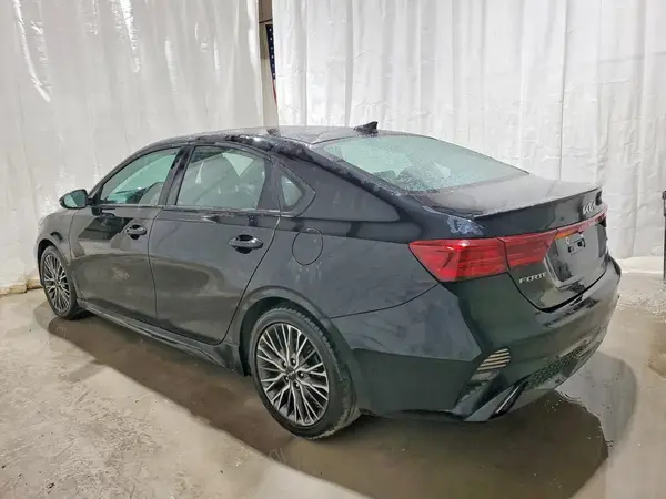 3KPF54AD3NE446324 2022 KIA FORTE - Image 2