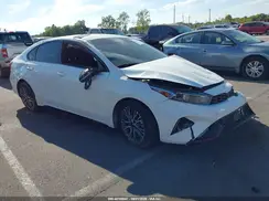 3KPF54AD3NE455668 2022 KIA FORTE