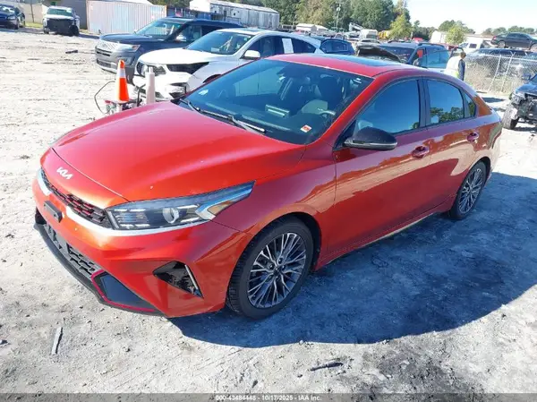 3KPF54AD3NE469408 2022 KIA FORTE - Image 2