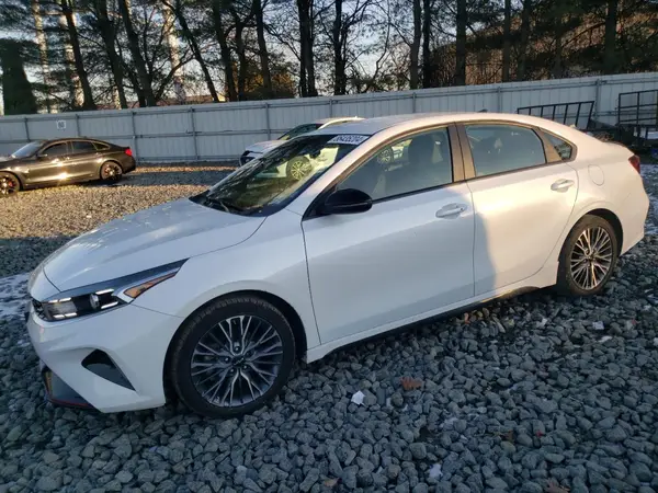 3KPF54AD3NE471871 2022 KIA FORTE - Image 1