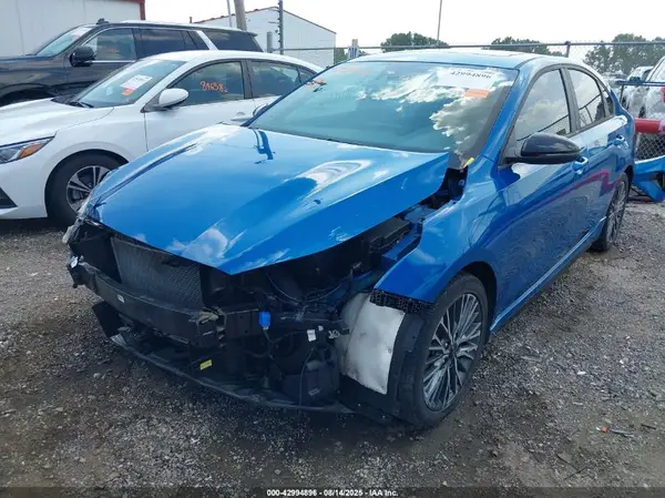 3KPF54AD3NE478433 2022 KIA FORTE - Image 2