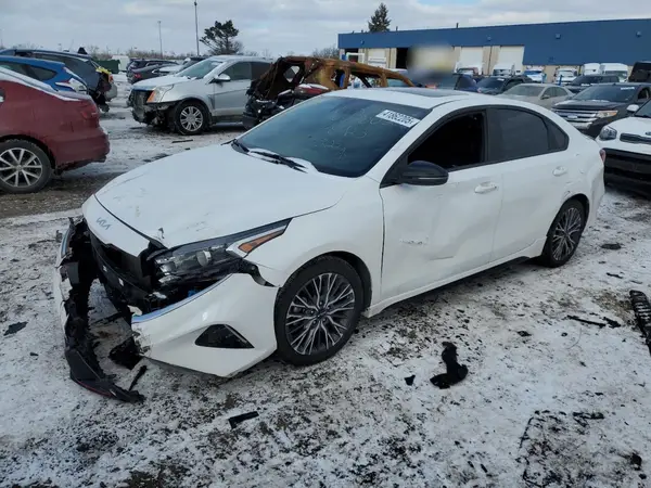 3KPF54AD3NE481123 2022 KIA FORTE - Image 1