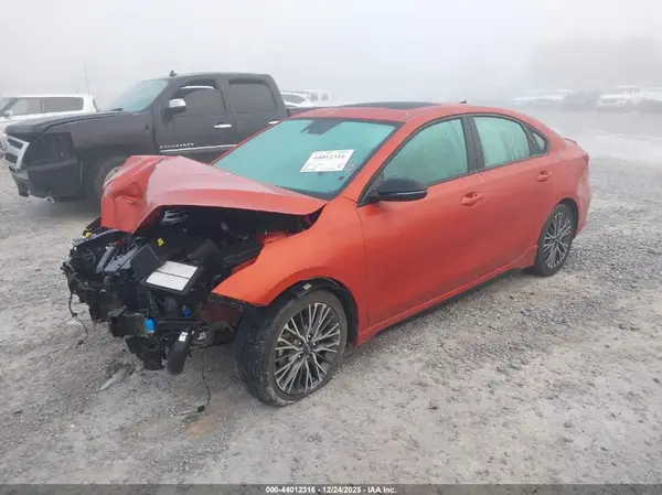 3KPF54AD3NE491554 2022 KIA FORTE - Image 2