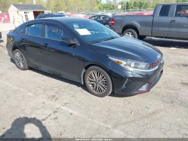 3KPF54AD3NE495460 2022 KIA FORTE - Image 1
