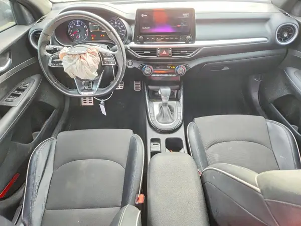 3KPF54AD3NE498097 2022 KIA FORTE - Image 8