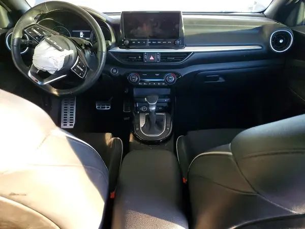 3KPF54AD3NE505212 2022 KIA FORTE - Image 8