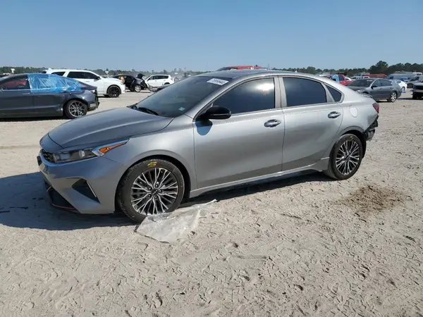 3KPF54AD3NE508112 2022 KIA FORTE - Image 1