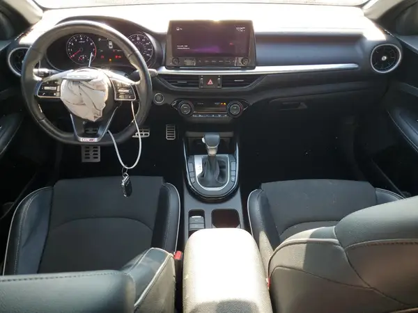3KPF54AD3NE508885 2022 KIA FORTE - Image 8