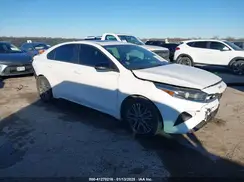 3KPF54AD3NE511835 2022 KIA FORTE