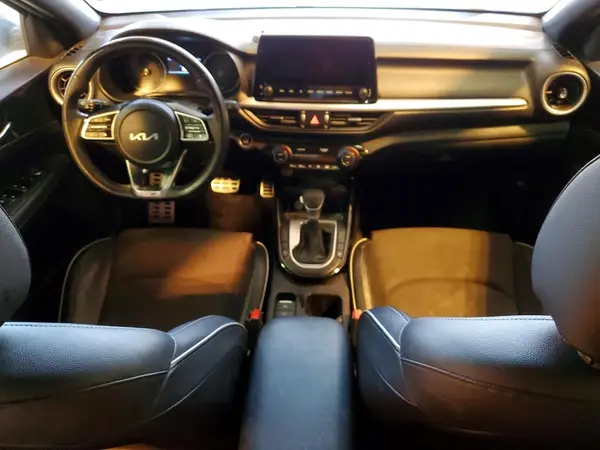3KPF54AD3PE517878 2023 KIA FORTE - Image 8