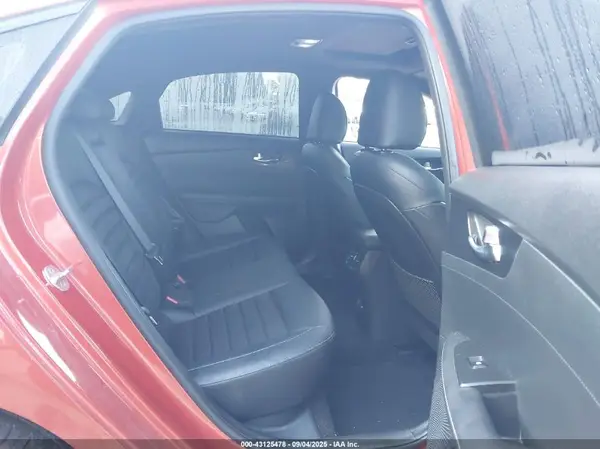 3KPF54AD3PE523499 2023 KIA FORTE - Image 8