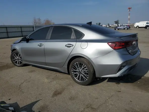 3KPF54AD3PE525169 2023 KIA FORTE - Image 2