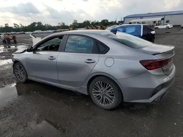 3KPF54AD3PE539489 2023 KIA FORTE - Image 2
