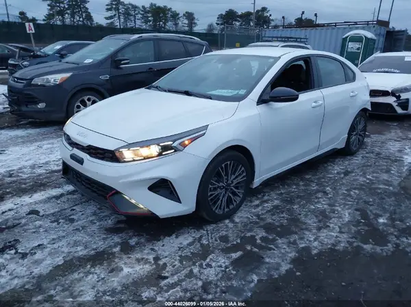 3KPF54AD3PE549861 2023 KIA FORTE - Image 2