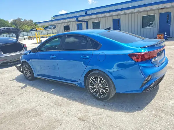 3KPF54AD3PE557068 2023 KIA FORTE - Image 2