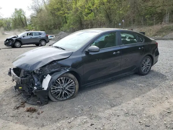 3KPF54AD3PE557555 2023 KIA FORTE - Image 1