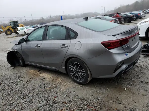 3KPF54AD3PE561959 2023 KIA FORTE - Image 2
